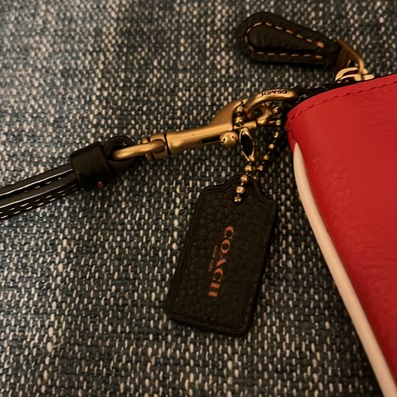 Coach Mickey Mouse Keith Haring Wristlet - Picture 4 of 6